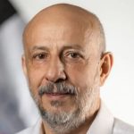 Polícia identifica e agora busca suspeito de matar ex-delegado. Imagem: Reprodução