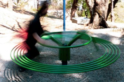 Menina de 8 anos que perdeu dedo indicador irá receber indenização de R$ 100 mil. Imagem: Pexels