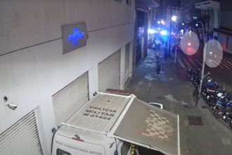 GCM prende condutor de moto com placa adulterada flagrada 9.000 vezes. Imagem: reprodução