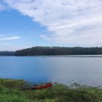 Aos 11 anos, menino se afoga na represa Billings, em São Paulo. Imagem: Wikimedia Commons