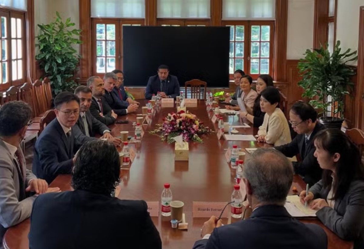 Câmara de SP paga R$ 452 mil com viagem de vereadores à China. Imagem: Instagram