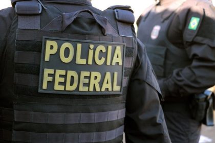 PF e Ministério fazem ação em depósitos contra metanol em SP. Imagem: Divulgação Polícia Federal