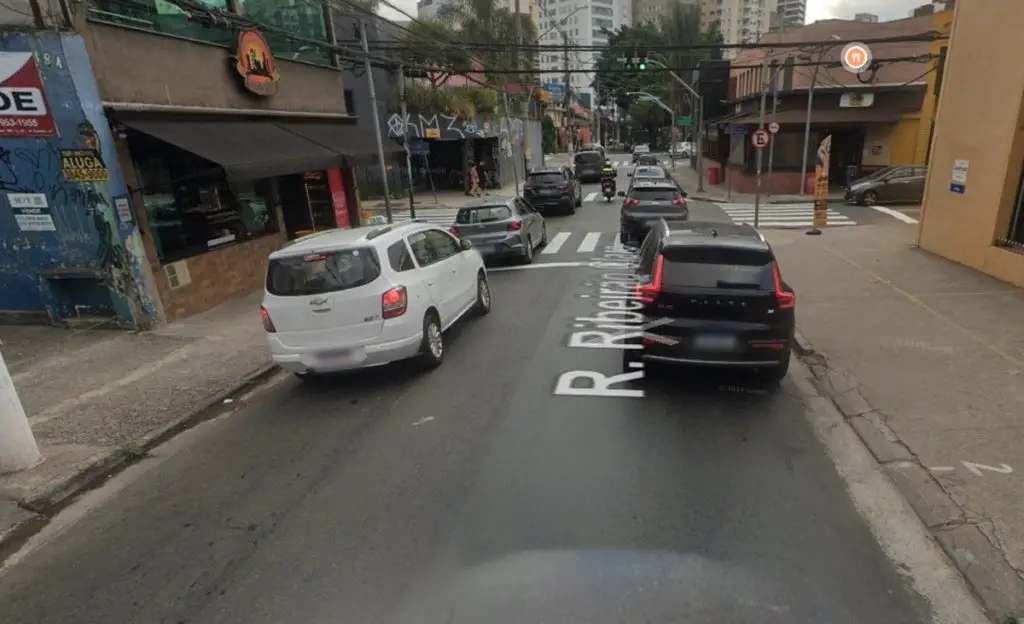 Vila Olímpia: 5 quarteirões serão desapropriados em SP. Imagem: Street View Reprodução