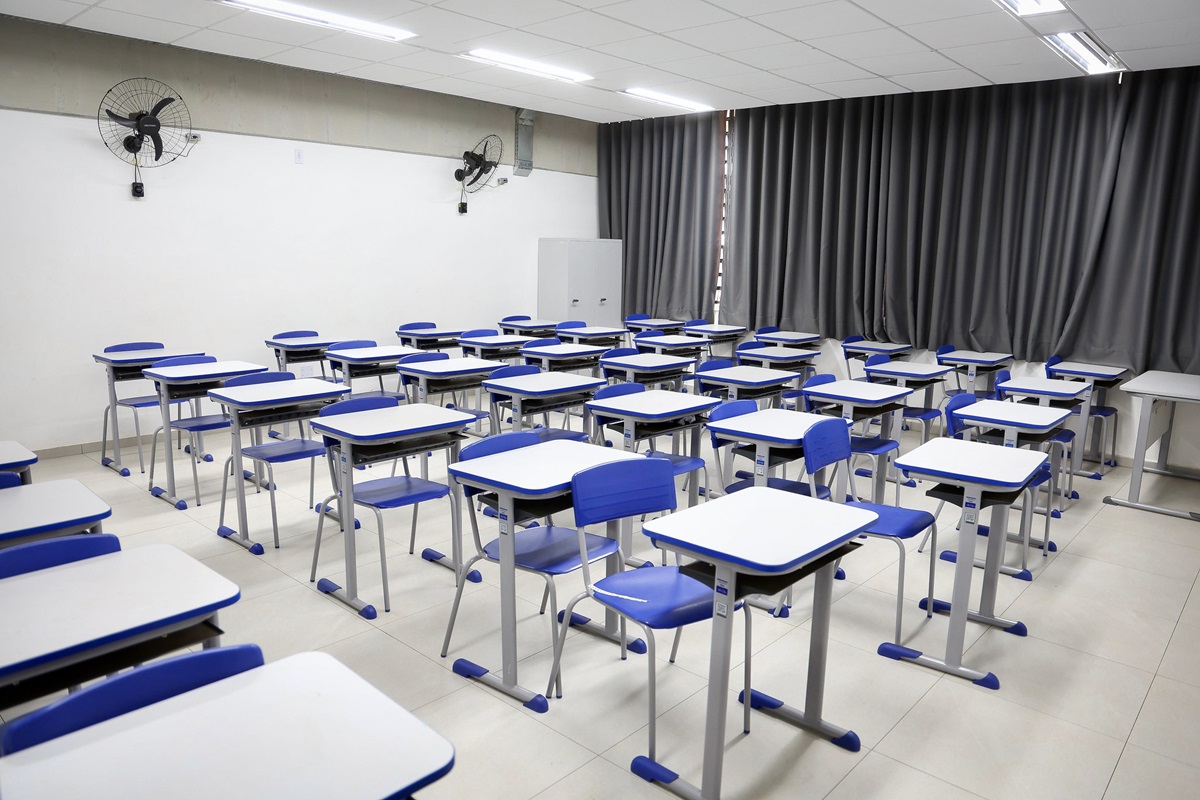 SP terá 5.000 novos professores a partir de 2026 nas escolas estaduais. Imagem: Governo de SP