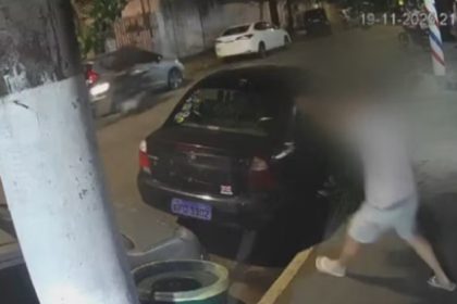 Policial Civil leva tiro de bandido durante passeio com cachorros no Brooklin. Imagem: Reprodução