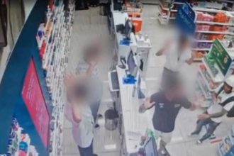 Farmácias em SP registram aumento de 20% nos roubos em 2025. Imagem: Reprodução Câmeras de segurança