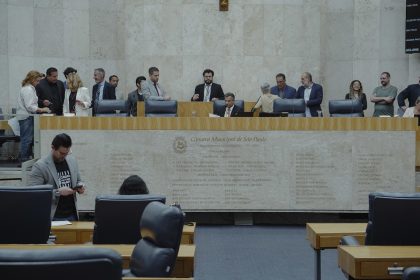 Câmara de SP aprova isenção de IPTU para templos religiosos. Imagem: Lucas Bassi/ Rede Câmara 2