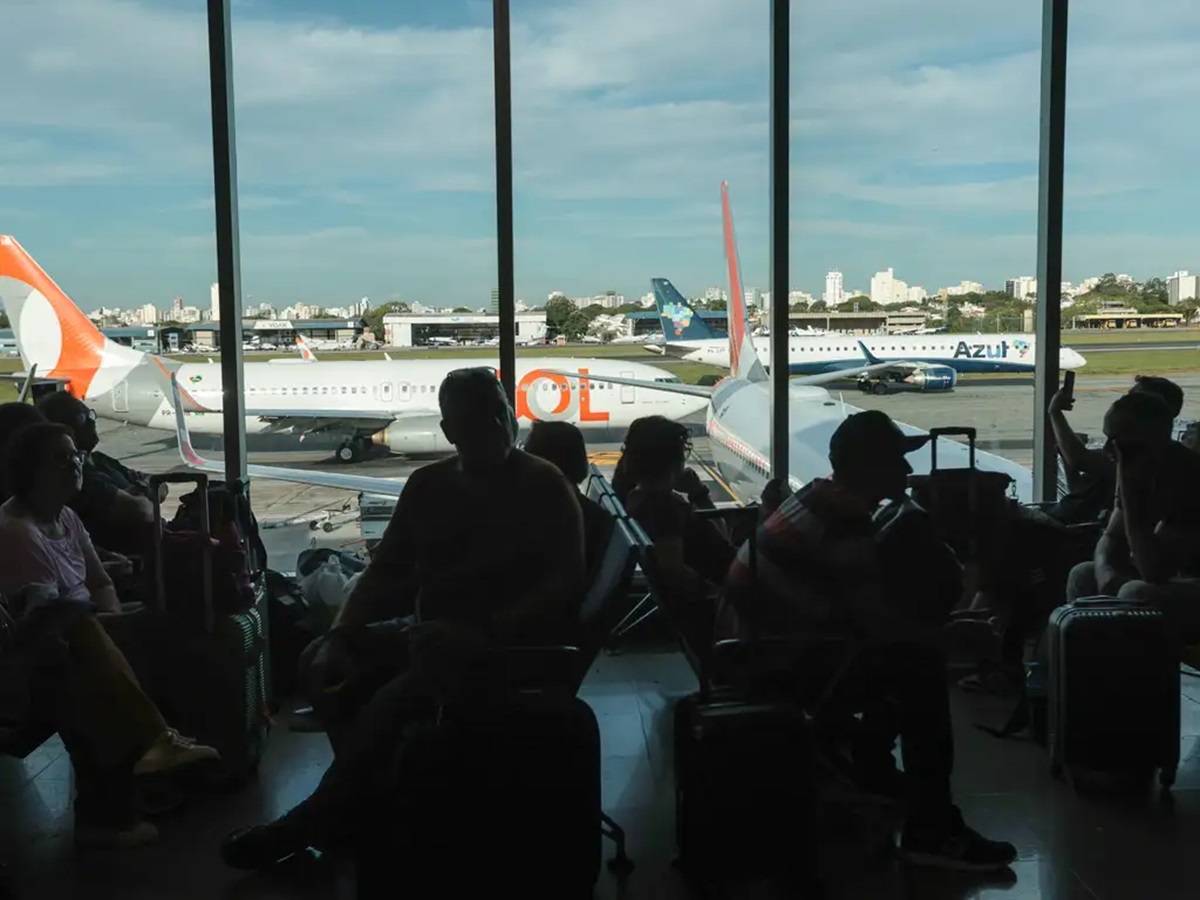 Procon-SP aplica multa de R$ 14,2 mi à Enel por falta de energia. Imagem: Paulo Pinto/Agência Brasil Procon-SP aplica multa de R$ 14,2 mi à Enel por falta de energia. Imagem: Paulo Pinto/Agência Brasil