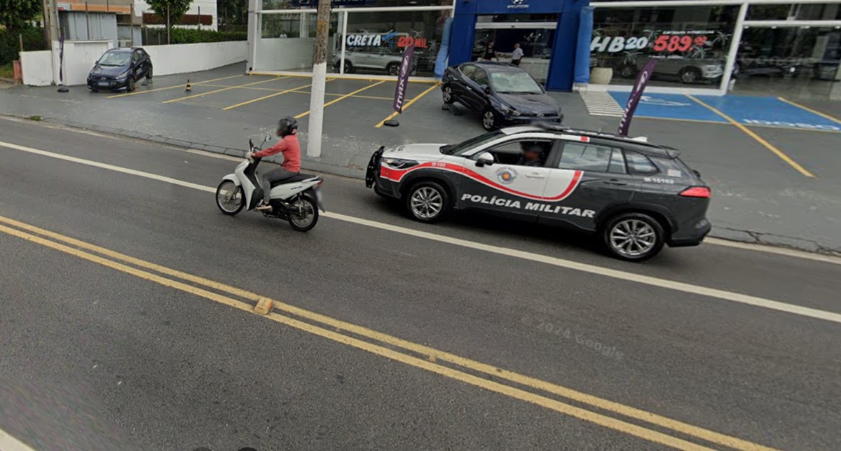 Câmeras do Smart Sampa viram alvo de criminosos em SP. Imagem: Street View