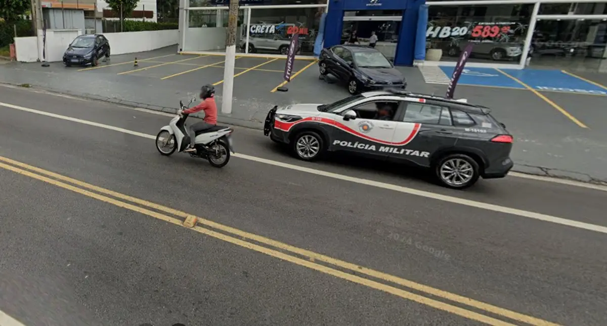 Câmeras do Smart Sampa viram alvo de criminosos em SP. Imagem: Street View Câmeras do Smart Sampa viram alvo de criminosos em SP. Imagem: Street View