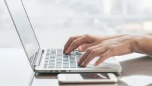 Polícia desmantela central de golpes e prende 4 mulheres em SP. Imagem: Divulgação Governo de SP