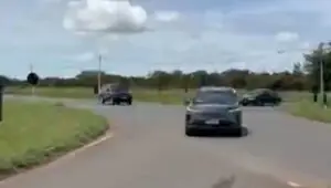 Tarcísio, enfim, visita Bolsonaro na Papudinha nesta quinta (29). Imagem: Reprodução