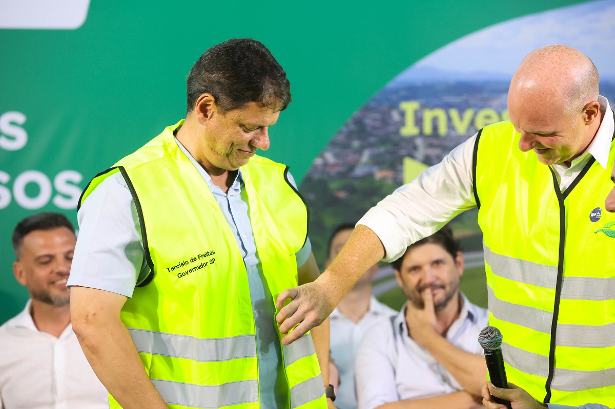 'O meu candidato é o Bolsonaro ou quem ele indicar', diz Tarcísio. Imagem: Paulo Guereta / Governo de SP