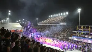 Megablocos terão mudanças no Carnaval, diz Nunes em camarote. Imagem: JF Dorio/Secom