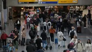 Dois voos de Guarulhos para o Oriente Médio são cancelados após ataque a Irã. Imagem: Paulo Pinto/Agência Brasil