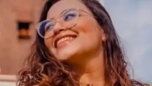 'Estou vivendo um pesadelo', diz mãe de Juliana, intoxicada na piscina. Imagem: Arquivo pessoal