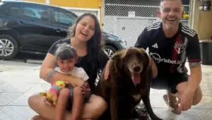 'Eu só peço justiça', diz Letícia, uma das vítimas da piscina contaminada. Imagem: Reprodução