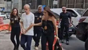 'Ela está em choque', diz delegada sobre esposa do piloto preso em SP. Imagem: Reprodução TV