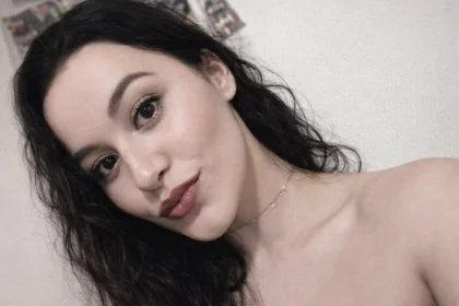 'Estou vivendo um pesadelo', diz mãe de Juliana, intoxicada na piscina. Imagem: Arquivo pessoal