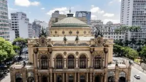 SP abre inscrição para programa de cultura com bolsa de R$ 1.400. Imagem: Divulgação Theatro Municipal