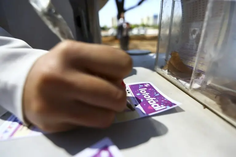 Comando Vermelho sequestra adolescente após um familiar ganhar na Mega-Sena