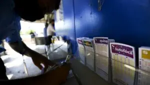 Quina 7016: o que fazer com 9 milhões? Veja como investir. Imagem: Marcello Casal Jr/Agência Brasil